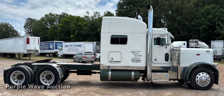 CAMIóN CAMAROTE 2003 PETERBILT
