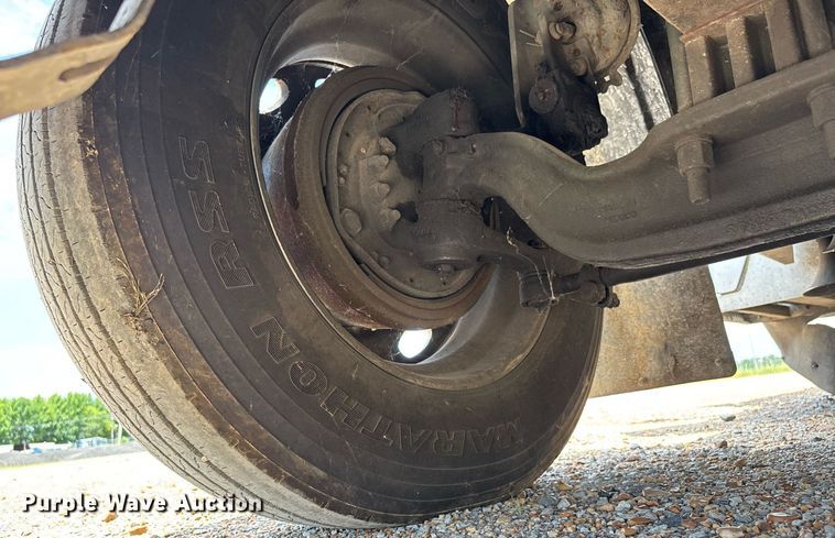 image for item DW7161 2003 Peterbilt 379 semi truck