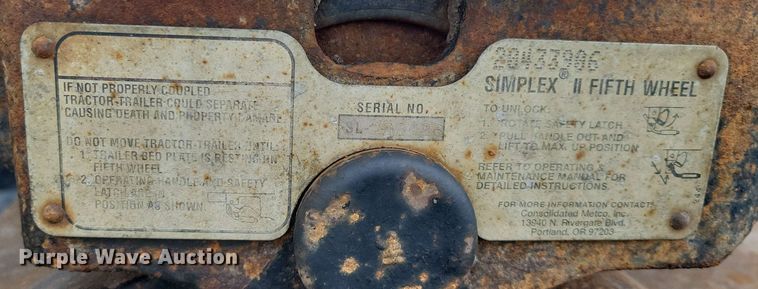 image for item DX6990 2002 Volvo VNL semi truck