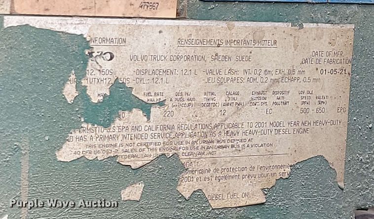 image for item DX6990 2002 Volvo VNL semi truck