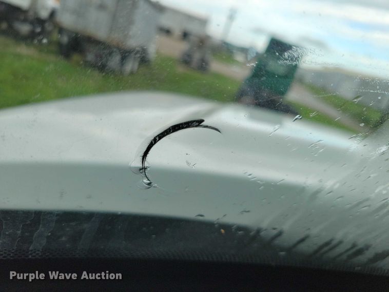 image for item DX7154 2017 International  7500 truck cab and chassis