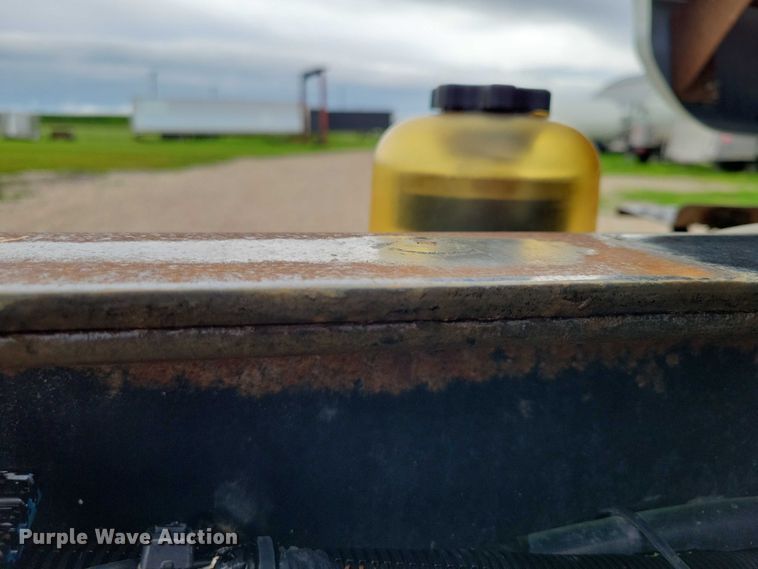 image for item DX7155 2015 International  7500 truck cab and chassis