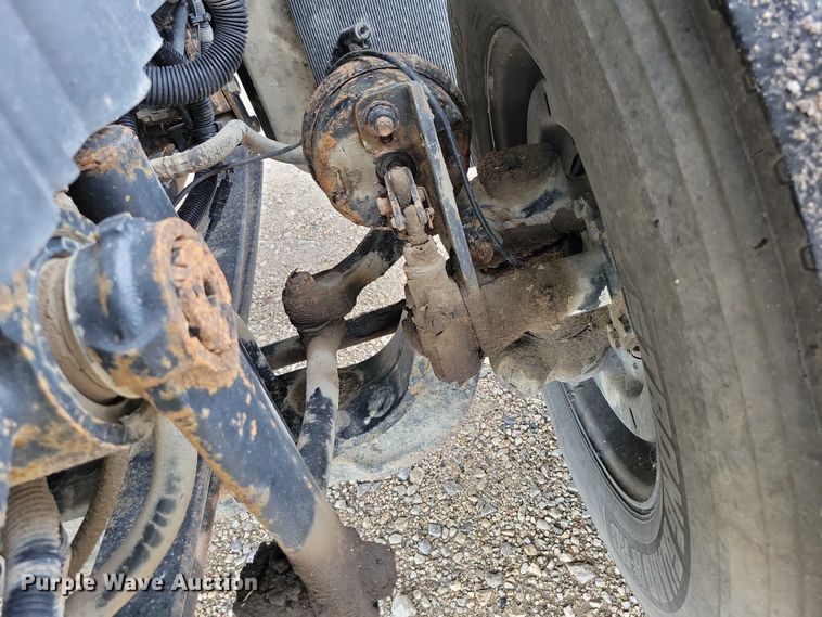 image for item DX7155 2015 International  7500 truck cab and chassis