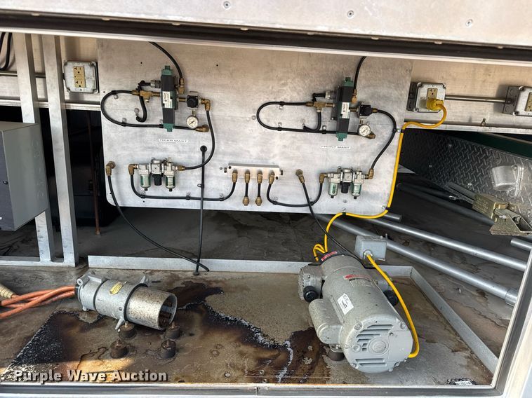 image for item DY0022 2012 Stanton Dynamics communications trailer