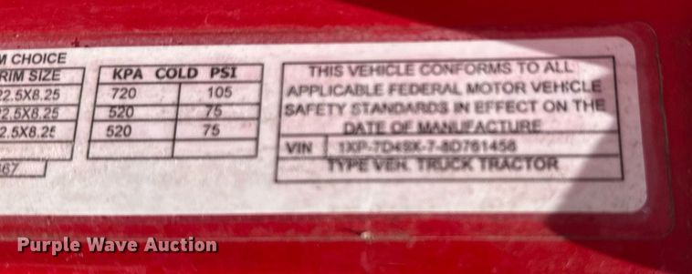image for item DY0256 2008 Peterbilt 387 semi truck