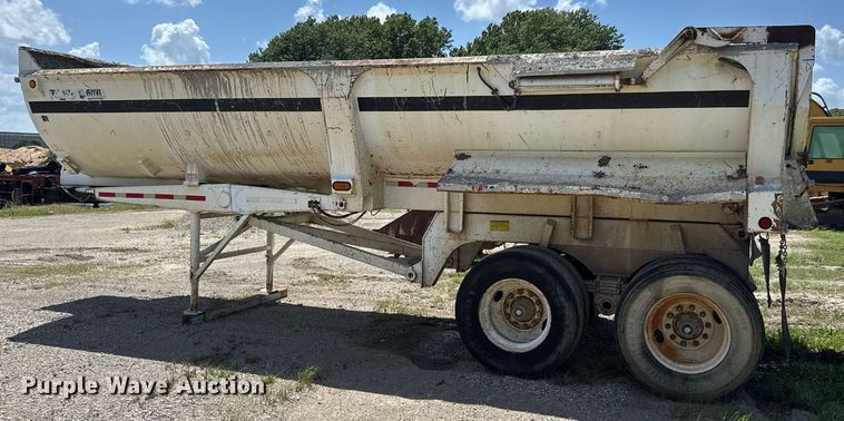 image for item DY0292 1998 Ranch end dump trailer