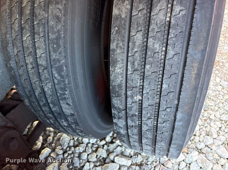 image for item DY0733 1985 Kentucky dry van office trailer