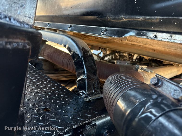 image for item DZ8661 1985 Mack RWS788LST semi truck