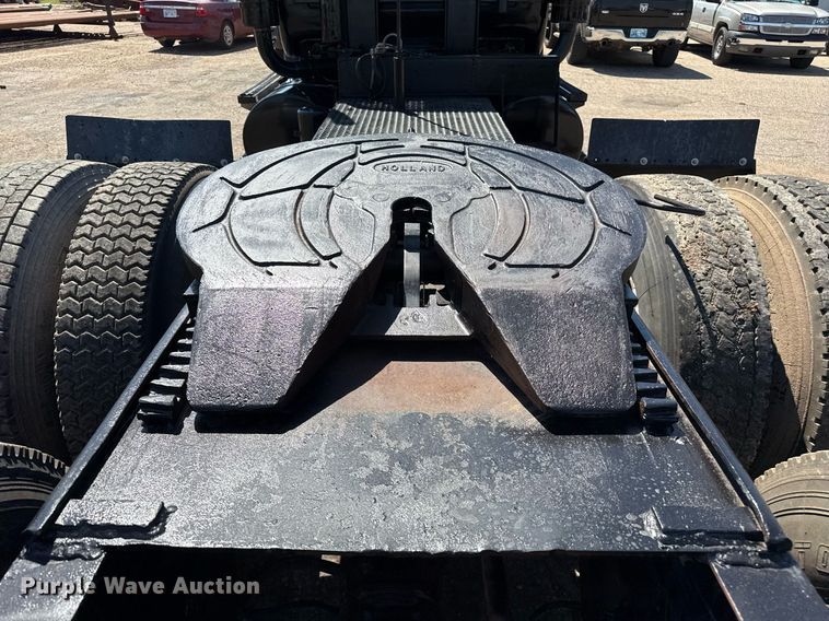 image for item DZ8661 1985 Mack RWS788LST semi truck