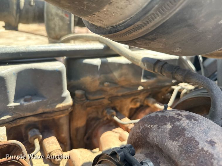 image for item DZ8661 1985 Mack RWS788LST semi truck