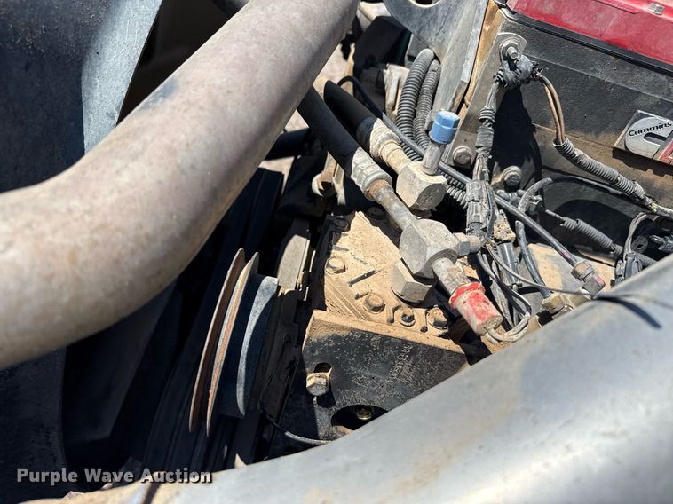 image for item DZ8662 1997 International 9400 semi truck