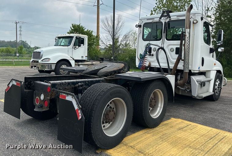 CAMIóN 2015 FREIGHTLINER