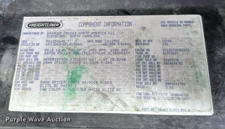 image for item EB2639 2015 Freightliner Cascadia 125 semi truck