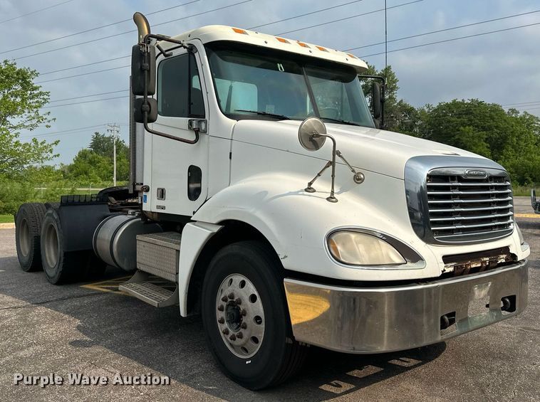 CAMIóN 2003 FREIGHTLINER
