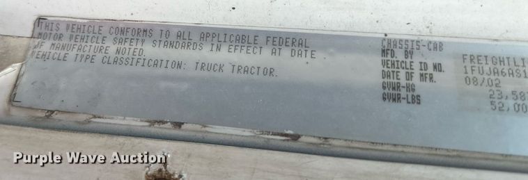 image for item EB2640 2003 Freightliner Columbia 120 semi truck