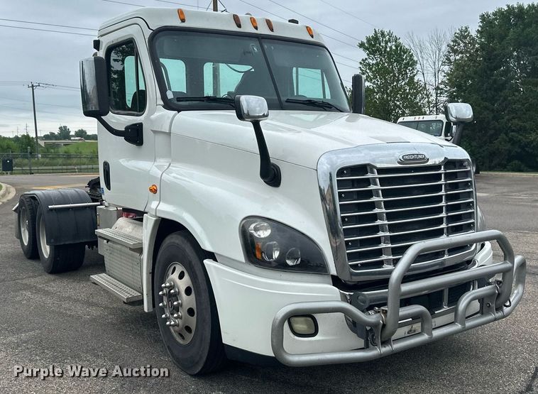 CAMIóN 2015 FREIGHTLINER