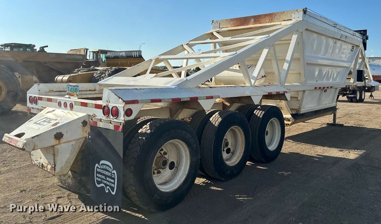 image for item EB2726 2012 Manac LBD42 bottom dump trailer
