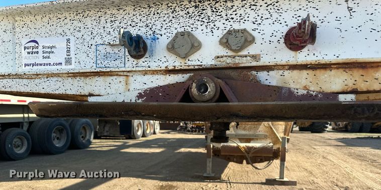 image for item EB2726 2012 Manac LBD42 bottom dump trailer
