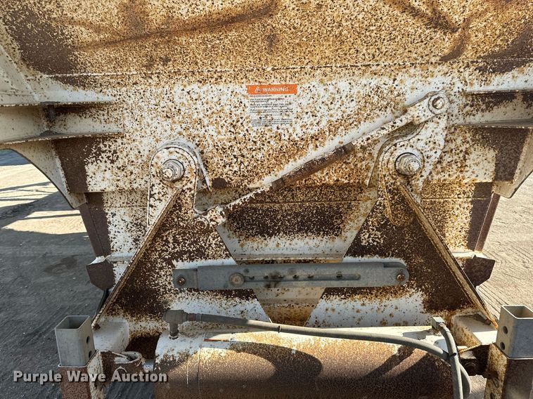 image for item EB2727 2012 Manac LBD42 bottom dump trailer