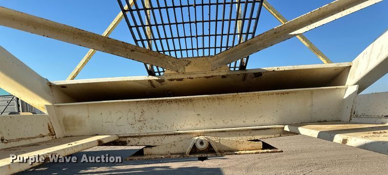 image for item EB2727 2012 Manac LBD42 bottom dump trailer