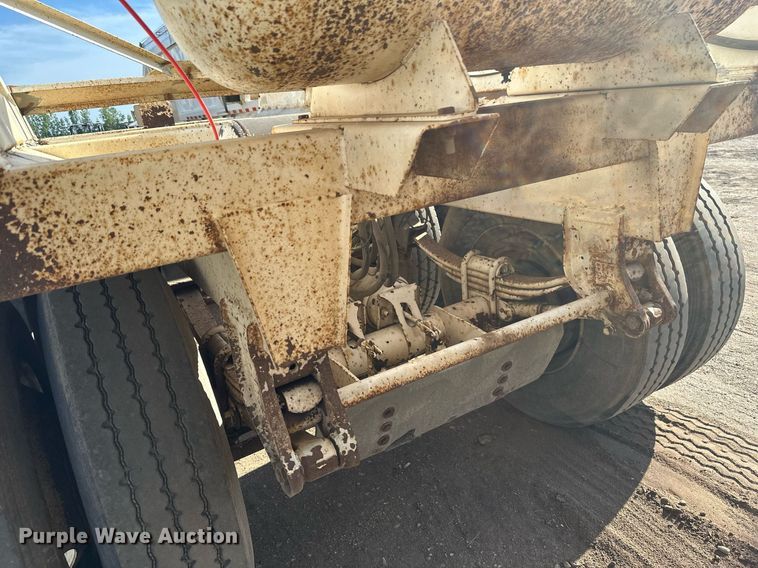 image for item EB2727 2012 Manac LBD42 bottom dump trailer