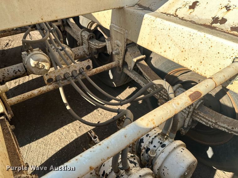 image for item EB2727 2012 Manac LBD42 bottom dump trailer