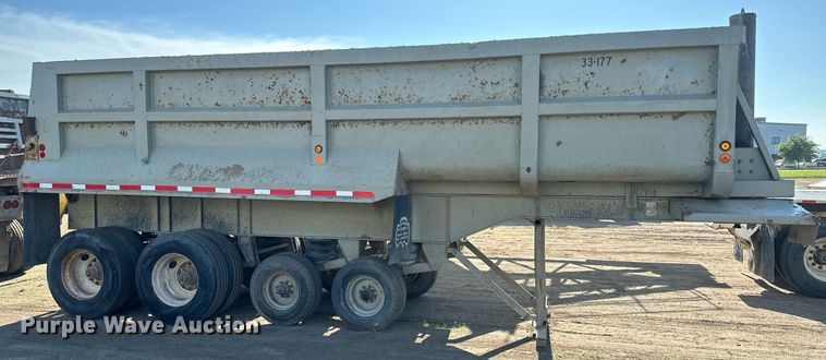 image for item EB2728 1988 CMC FTS25 end dump trailer