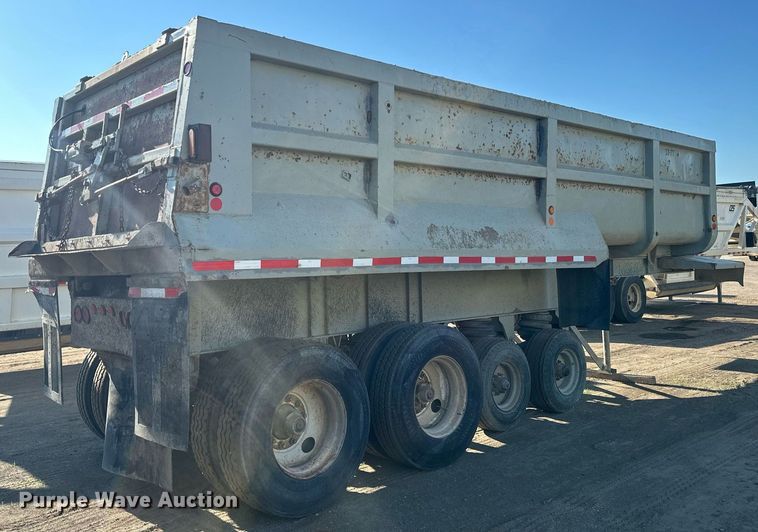 image for item EB2728 1988 CMC FTS25 end dump trailer