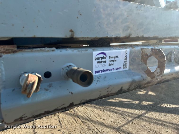 image for item EB2728 1988 CMC FTS25 end dump trailer