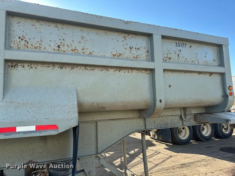 image for item EB2728 1988 CMC FTS25 end dump trailer