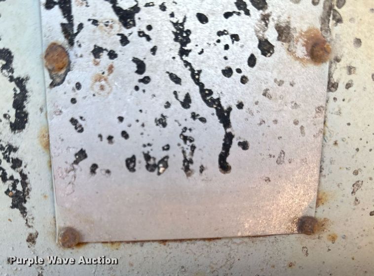 image for item EB2728 1988 CMC FTS25 end dump trailer