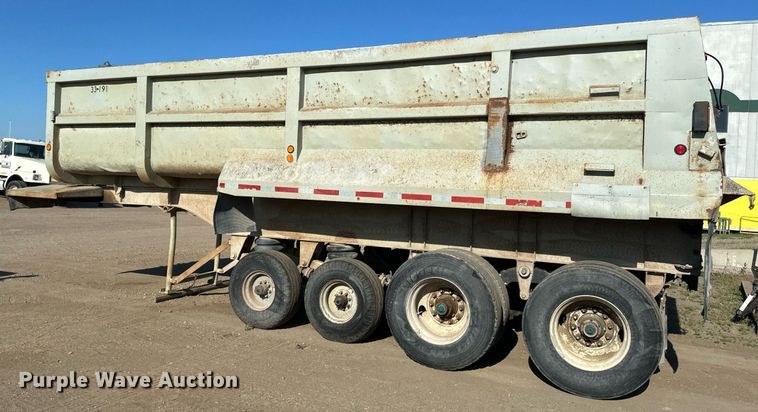 image for item EB2729 1988 CMC FTS25 end dump trailer