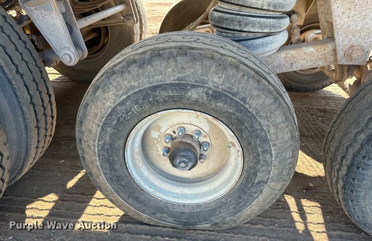 image for item EB2729 1988 CMC FTS25 end dump trailer