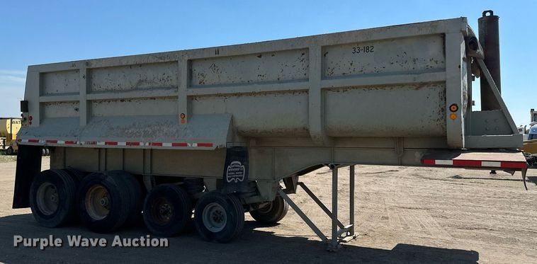 image for item EB2739 1988 CMC FTS25 end dump trailer