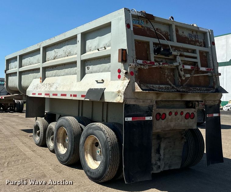 image for item EB2739 1988 CMC FTS25 end dump trailer