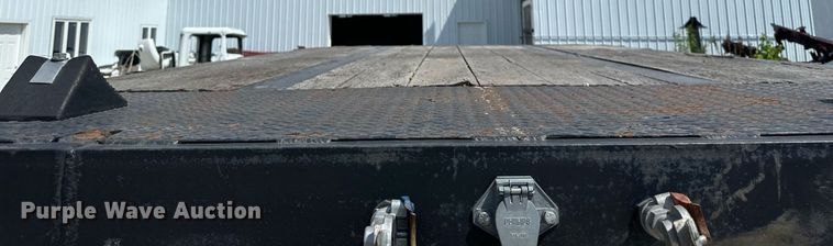 image for item EB2761 2012 Doonan 532DBEIECDKH drop deck equipment trailer