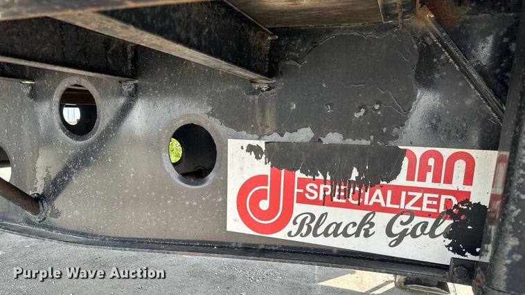 image for item EB2761 2012 Doonan 532DBEIECDKH drop deck equipment trailer