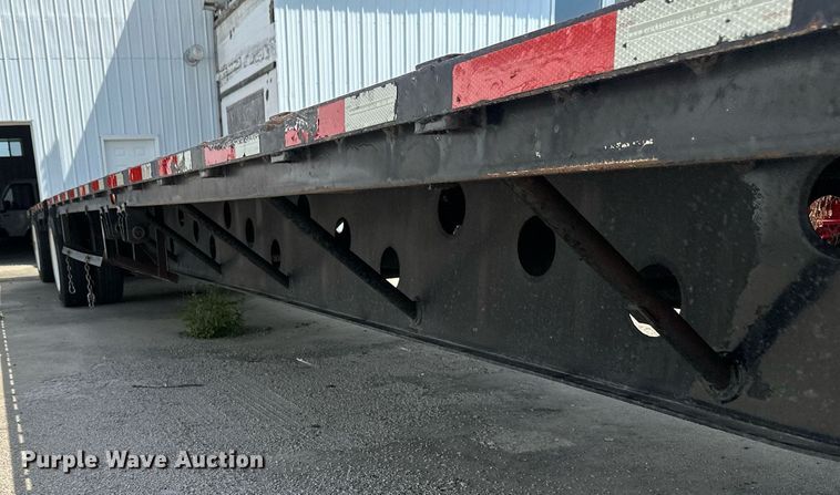 image for item EB2761 2012 Doonan 532DBEIECDKH drop deck equipment trailer