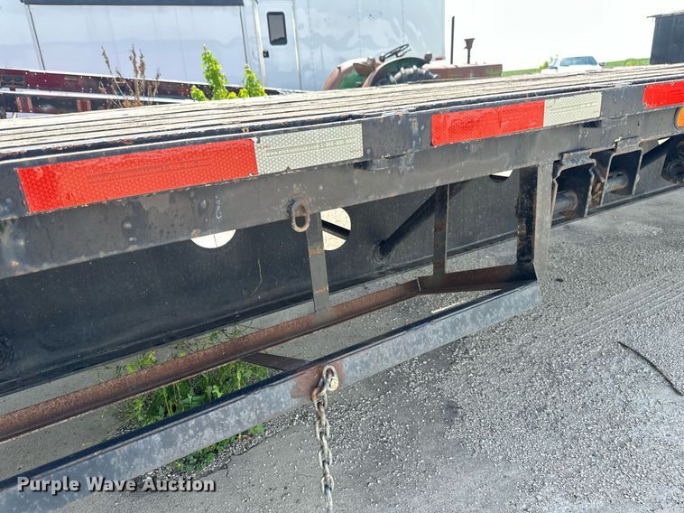 image for item EB2761 2012 Doonan 532DBEIECDKH drop deck equipment trailer