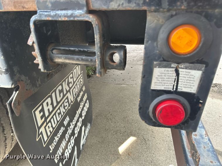 image for item EB2761 2012 Doonan 532DBEIECDKH drop deck equipment trailer