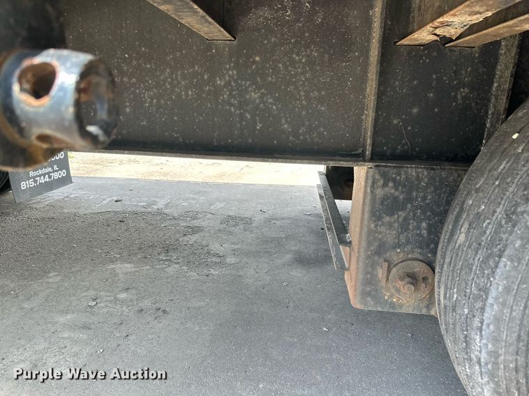 image for item EB2761 2012 Doonan 532DBEIECDKH drop deck equipment trailer