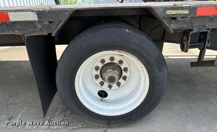 image for item EB2761 2012 Doonan 532DBEIECDKH drop deck equipment trailer