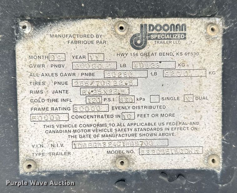 image for item EB2761 2012 Doonan 532DBEIECDKH drop deck equipment trailer