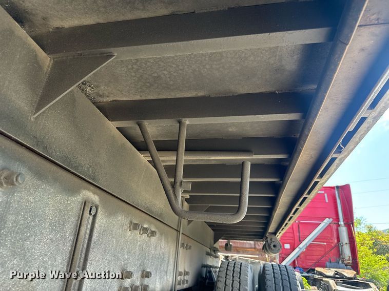 image for item EC3602 1997 Peterbilt 357 flatbed truck