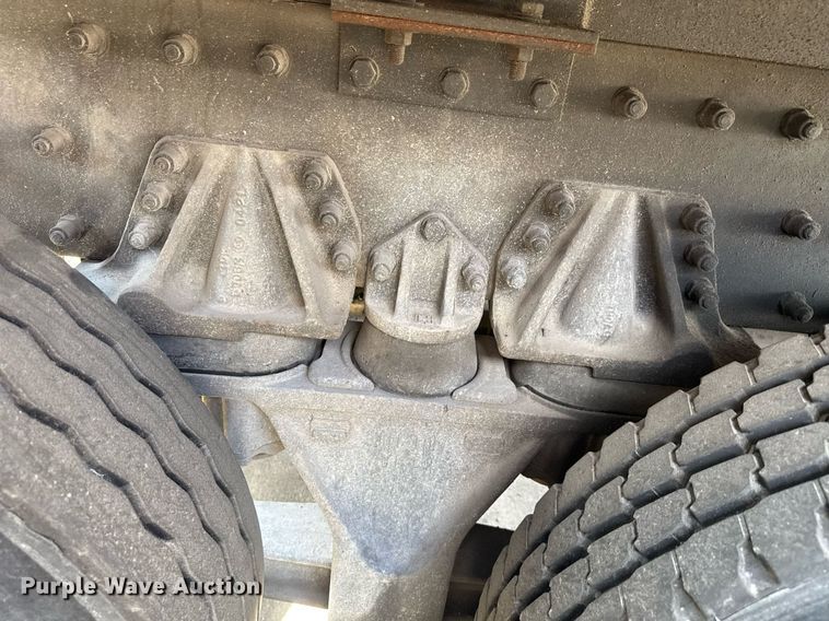 image for item EC3602 1997 Peterbilt 357 flatbed truck