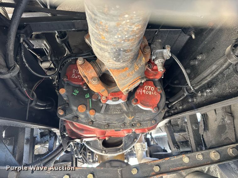 image for item EC3602 1997 Peterbilt 357 flatbed truck