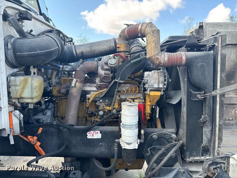 image for item EC3602 1997 Peterbilt 357 flatbed truck