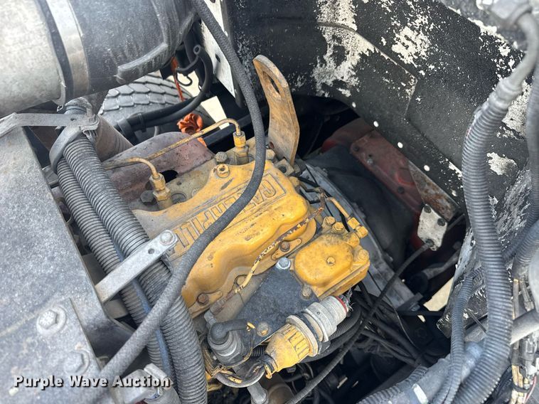 image for item EC3602 1997 Peterbilt 357 flatbed truck