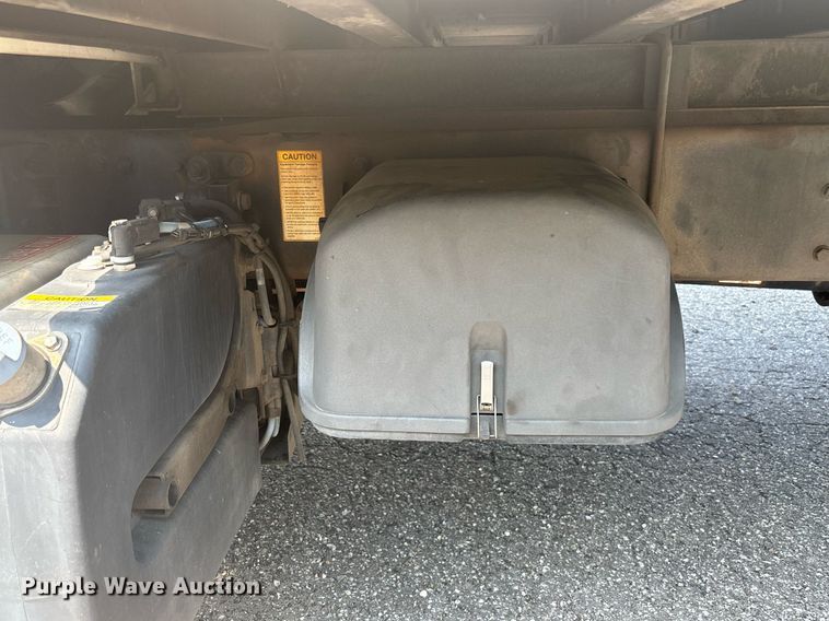 image for item EC3736 2012 Freightliner M2 box truck