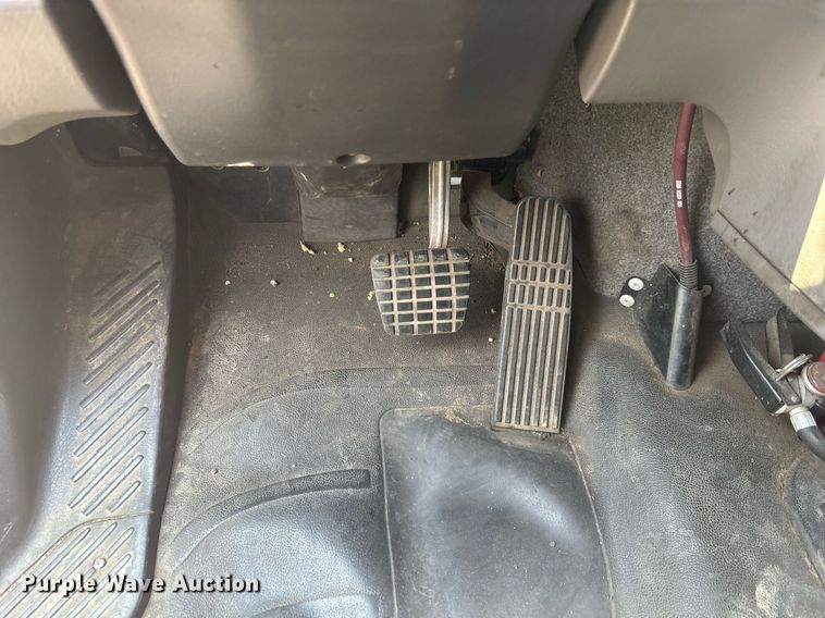 image for item EC3736 2012 Freightliner M2 box truck